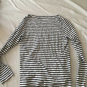GAP 3/4 Sleeve Striped T-Shirt (black + white)
